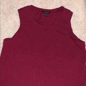 💚3/$20 if bundled. BR Burgundy color cotton tank